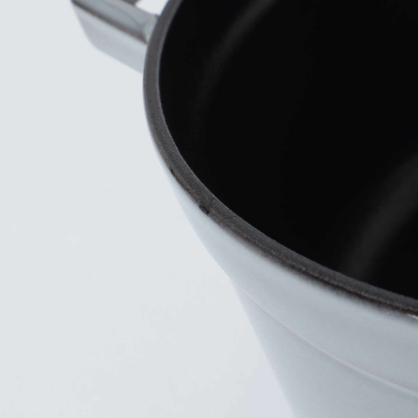 ピコ・ココット ラウンド 22cm グレー