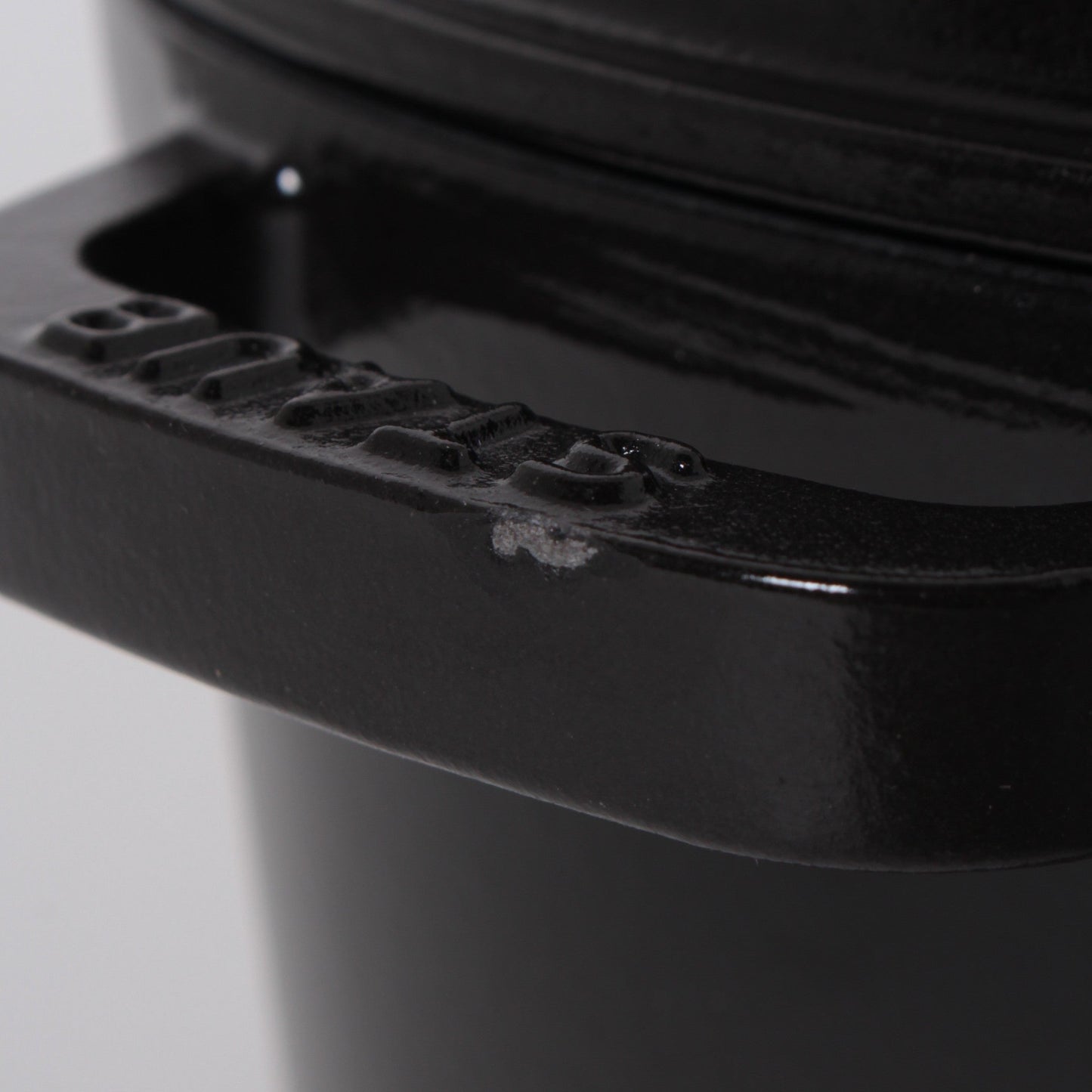 ピコ・ココット 24cm ブラック