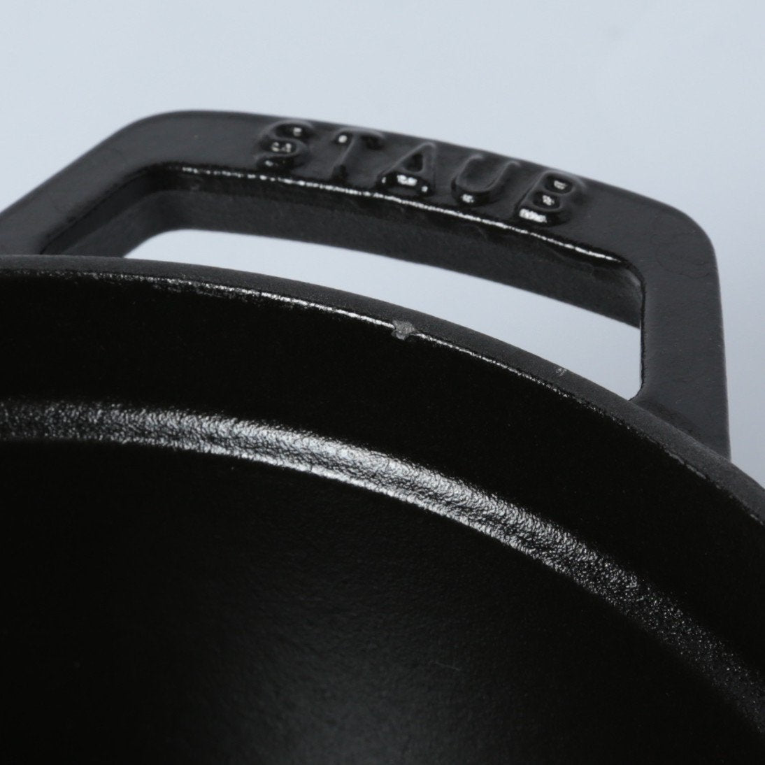 ピコ・ココット ラウンド 20cm ブラック｜ココット｜ストウブ