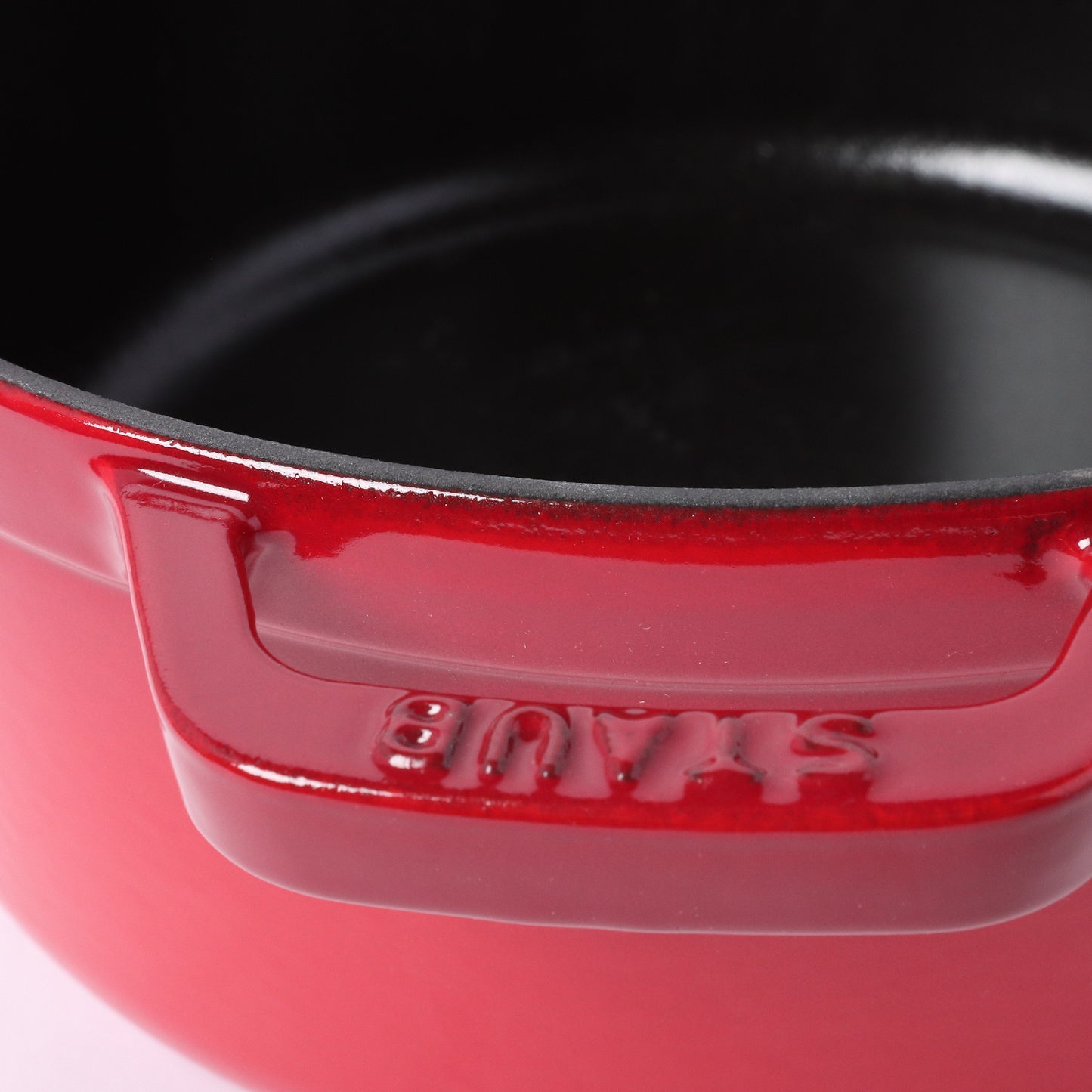 ピコ・ココット ラウンド 24cm チェリー