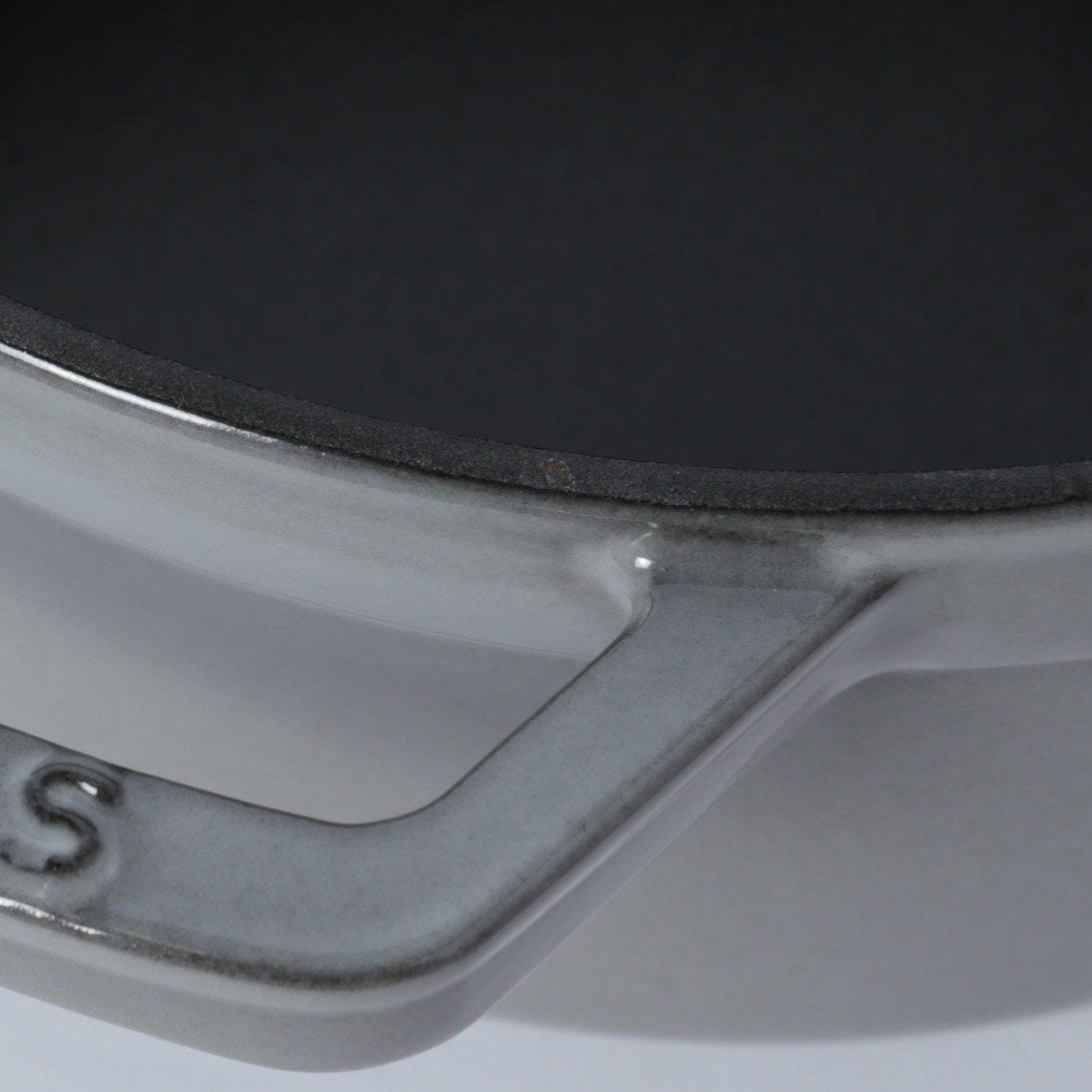 ピコ・ココット ラウンド 22cm グレー