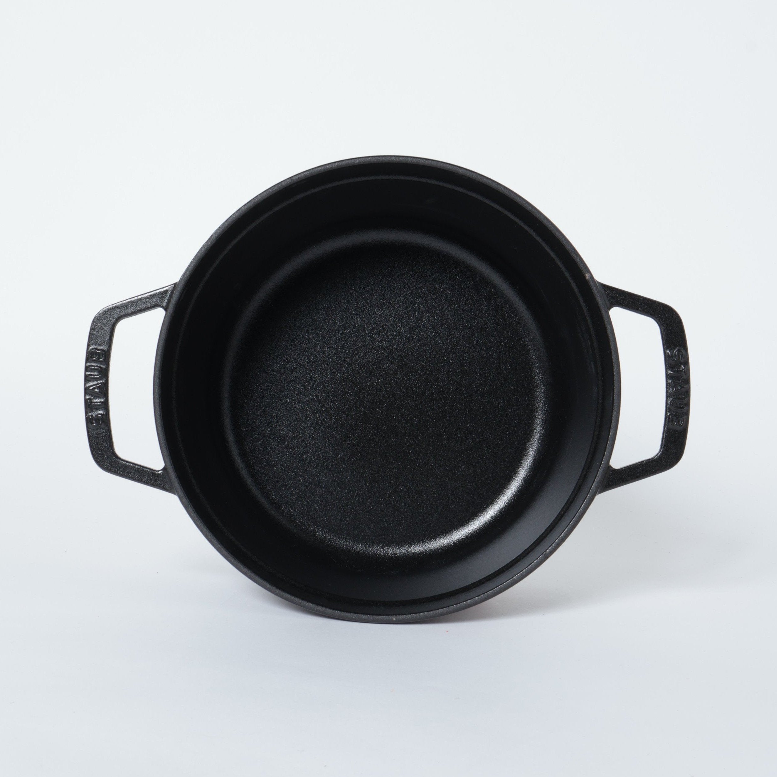 新品 Staub ストウブ ピコ ココット ラウンド ブラック 22cm ピコ・ココット ラウンド 22cm ブラック｜ココット｜ストウブ公式